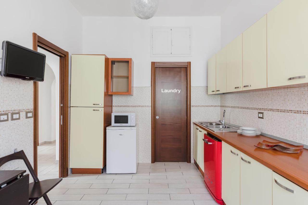 Casa Flo Apartment โรม ภายนอก รูปภาพ
