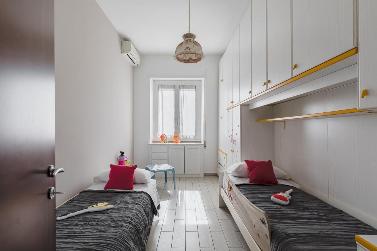 Casa Flo Apartment โรม ภายนอก รูปภาพ